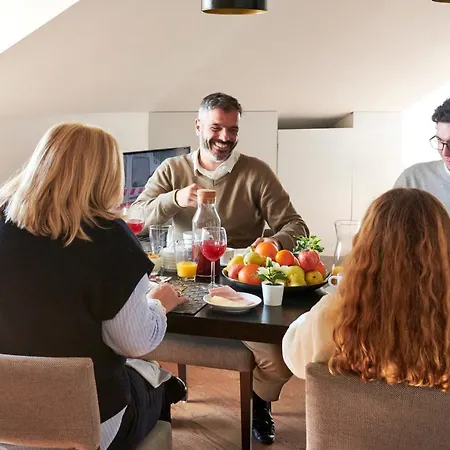 Five Stars Combro 7 Apartmán *