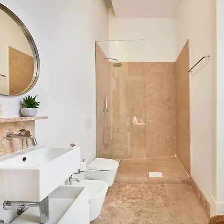 Five Stars Combro 7 Апартаменты *