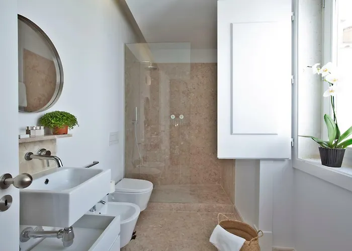 Five Stars Combro 7 شقة