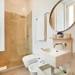 Five Stars Combro 7 شقة