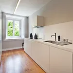 Five Stars Combro 7 Апартаменты Лиссабон