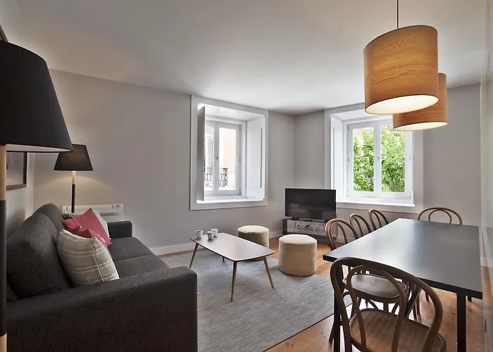 شقة Five Stars Combro 7